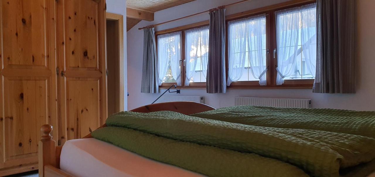 Appartements Burtscher Klosterle am Arlberg ภายนอก รูปภาพ